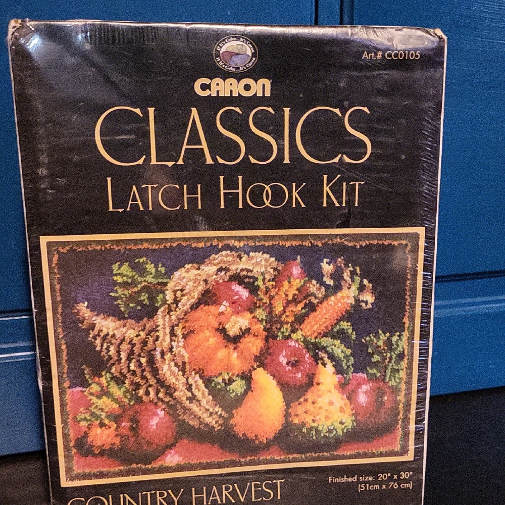 Caron Classics Latch Hook Kit - Country Harvest Design